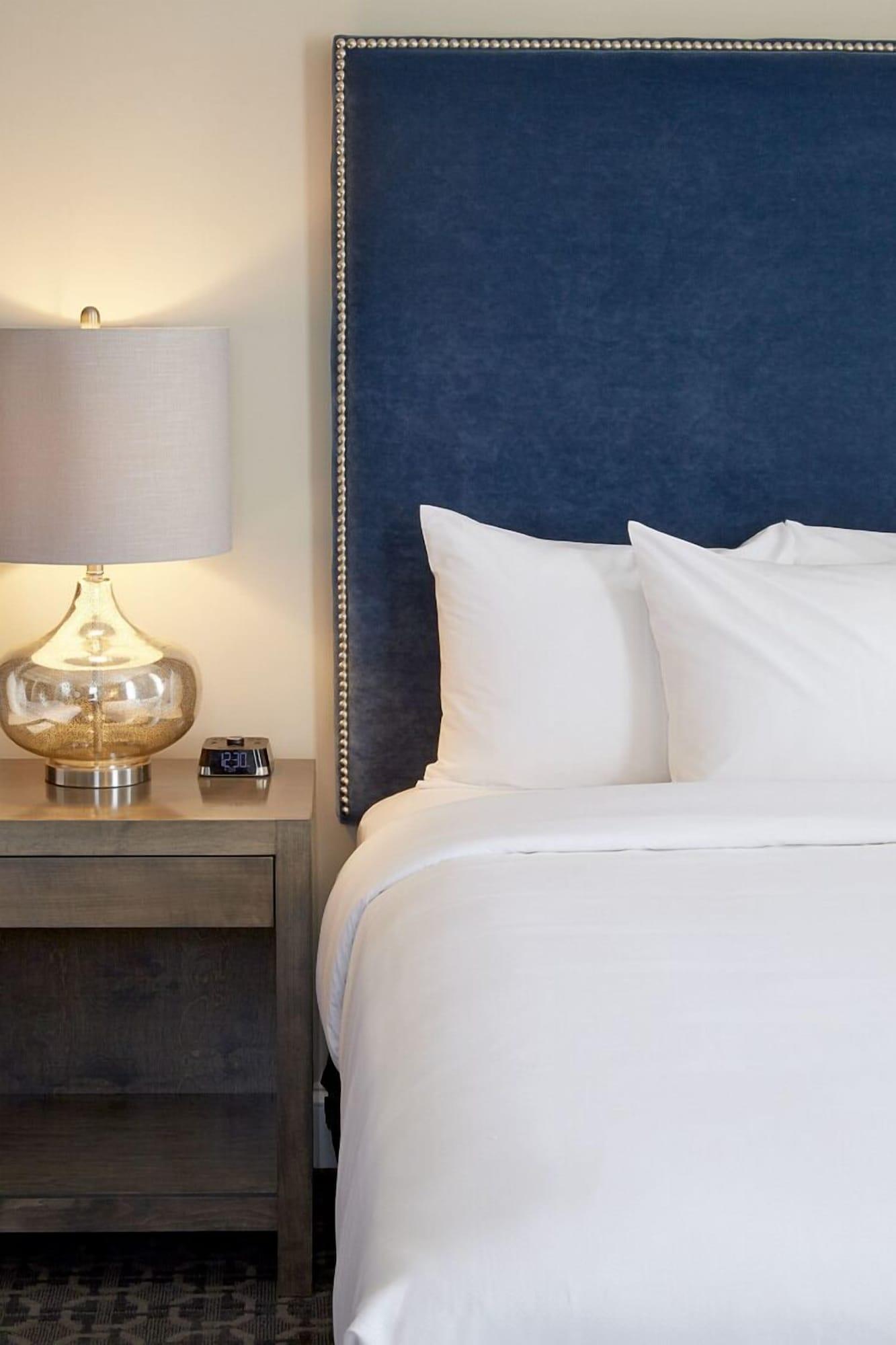 Redmont Hotel Birmingham - Curio Collection By Hilton Extérieur photo
