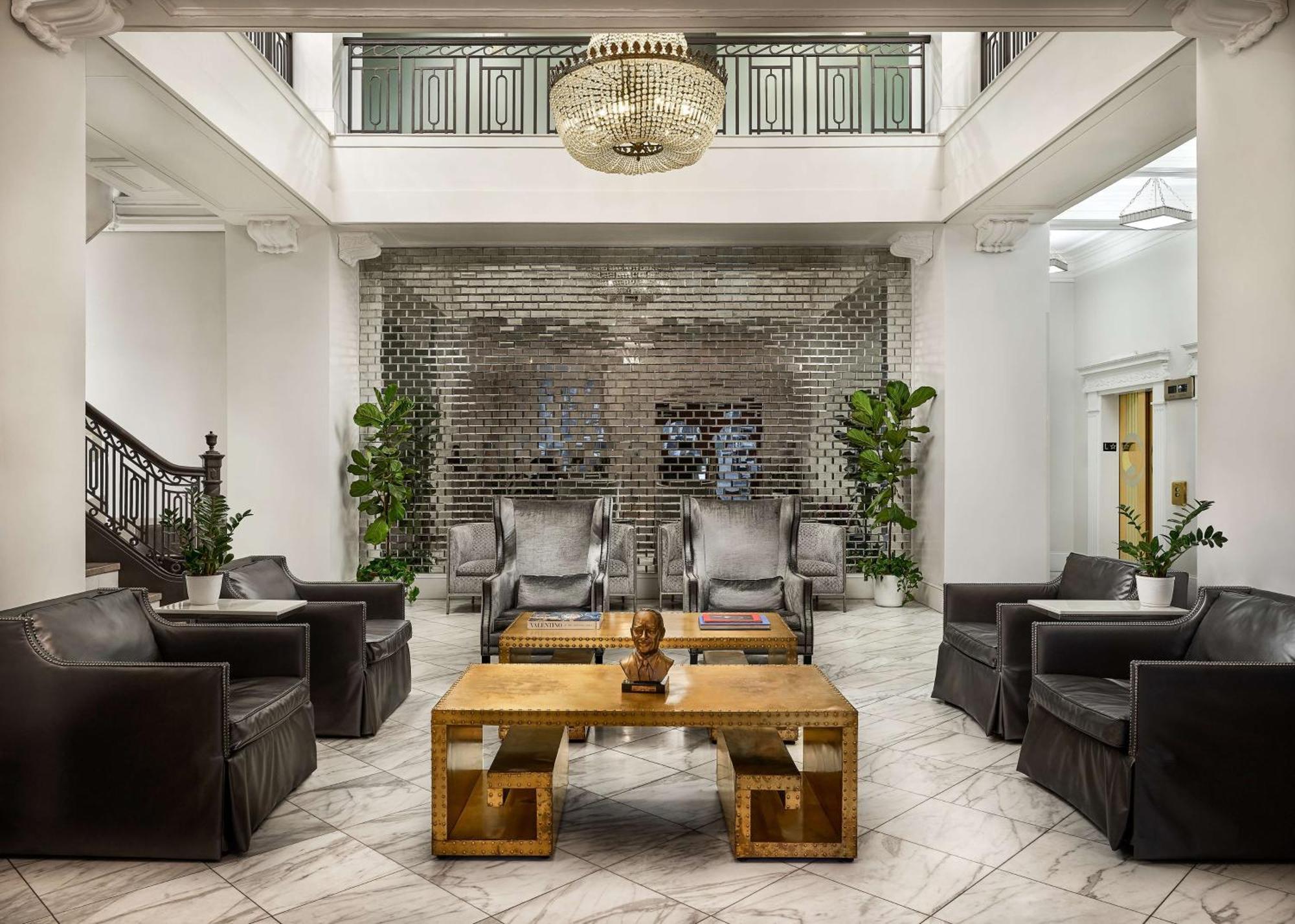 Redmont Hotel Birmingham - Curio Collection By Hilton Extérieur photo